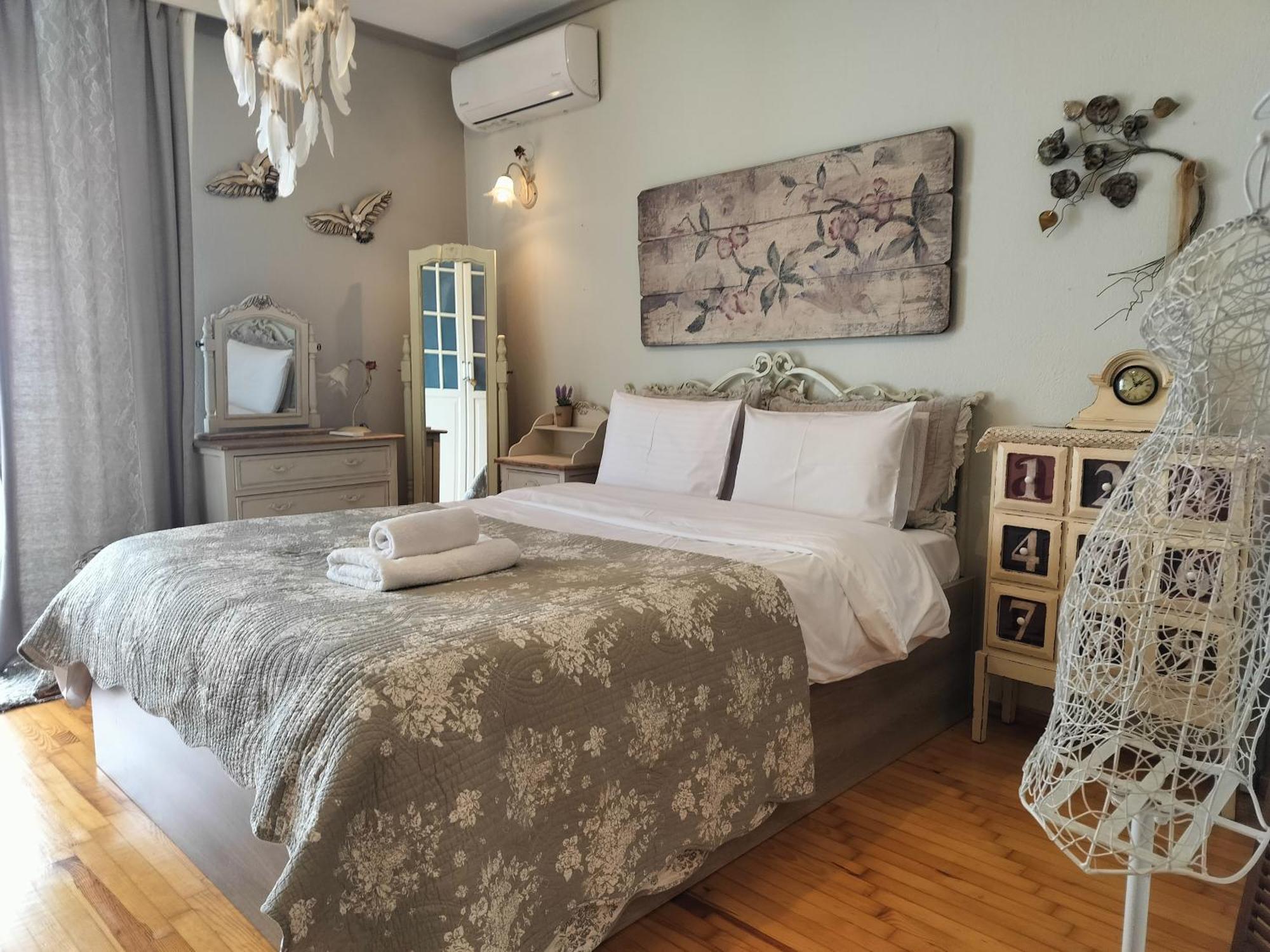 Castleview 2Br Welcome Stay Spacious Lux Apartment Tesalonika Bagian luar foto